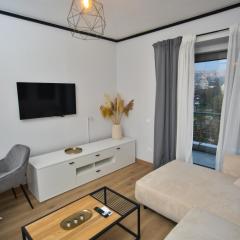 Black and white suites 4