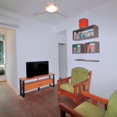 Charme e Conforto no Leme • 300m da Praia