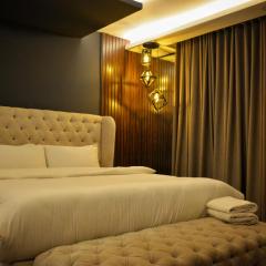 Goldcrest Alfatah Mall - DHA Phase 4 - Luxury Apartments by Alvis Suite