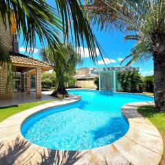 Casa em área nobre com piscina e sauna proximo do centro