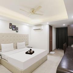 Super Townhouse The AMV Hotel