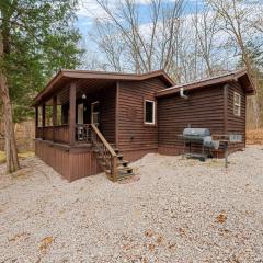 Cabin at 65 near Mammoth Cave- Porch, Fire Pit, Fast Wi-Fi