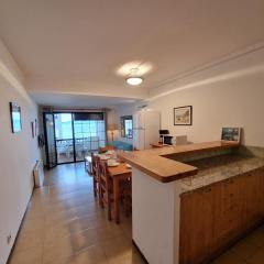 Apartamento acogedor a 50m de la playa con terraza - HISP-236-124
