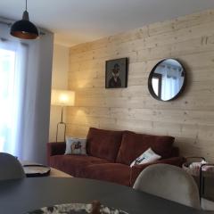 Appartement neuf 3 chambres avec jardin et parking à Arâches-la-Frasse - FR-1-836-48