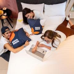 Paxtonz Urban Luxe Walk to Mall! Free WiFi & Pool