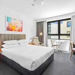 Bright Studio Stay in Central Parramatta