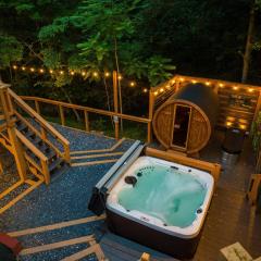 Fox&Hound Cabin: Cold Plunge, Sauna, Hot Tub, Dogs
