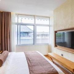 James Joyce Coffetel Qufu Tourist Center Gulou Street Sankong Scenic Spot