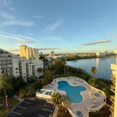 29-Universal, International Dr,Convention Center