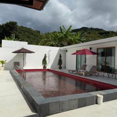 High land pool villas
