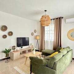 2-Bedroom Apt, 12mins Walk from Beach - LV10