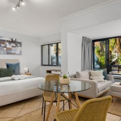 Planet Africa Studio Pool Gym