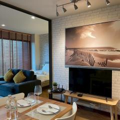 SkyLink Thonglor Luxury Condo with Pool BTS Access