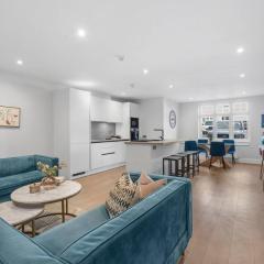 Cuffley Art Deco Flat