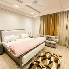 Monal Murree Luxury Studio with Private Parking