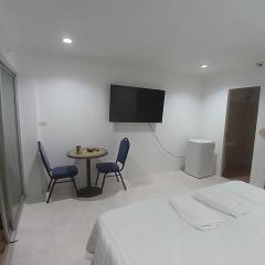 Didim Guest House Patong