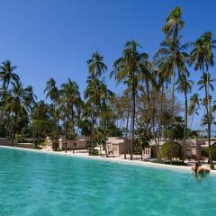 Diamonds Mapenzi Beach