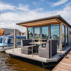 Holiday Home De Meerparel-1 by Interhome