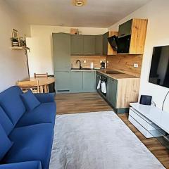 Charming apartment overlooking the valley