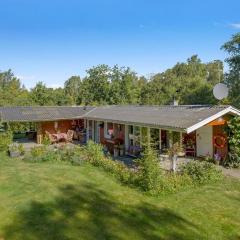 Holiday Home Hartvig - 800m from the sea by Interhome