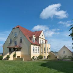 Wohnung Im Erdgeschoss Des Gutshauses