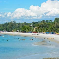 Glory Beach Resort PD, Fully Aircon Beatiful View Suite PortDickson