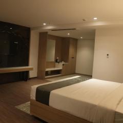 Kriya Grandeur Hotel