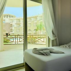 Queen T Suites All Inclusive resort