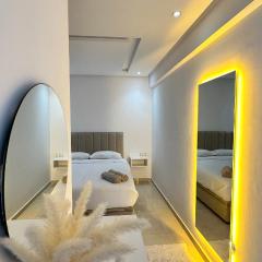 Lovely Apartment With Pool & Gym