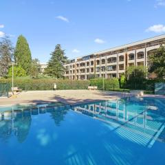 LX112 Balcon, jardin, piscine, résidence privée