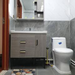 Bee Happy Hostel & Gobi amazing tour