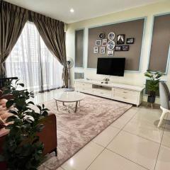 PARIS iCity ITQAN Homes 8pax,Netflix,Coway,Parking