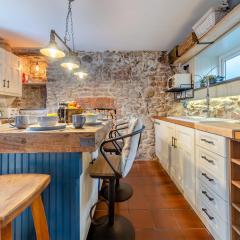 Oystercatcher Cottage