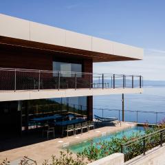 Luxury Villa Vista Hills for 14 persons near Opatija with heated pool, sea view & wellness