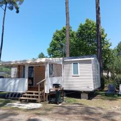 MH 229 2 chambres et 1 salle de bain dans camping 4 étoiles avec parc aquatique