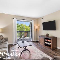 Branson Getaway, Pools, Hot Tub & Lake Access