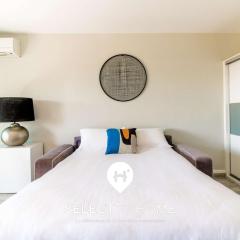 SELECT'soHOME - Studio - Centre-ville du Lavandou - Wifi, TV, Services hôteliers - AREV