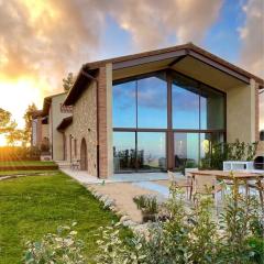 Spereto Number 3, Pool, Garden