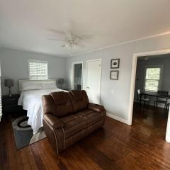 Peaceful 1BR Home with Full Kitchen & Cozy Vibe