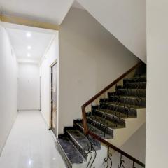 SPOT ON The Royal Inn