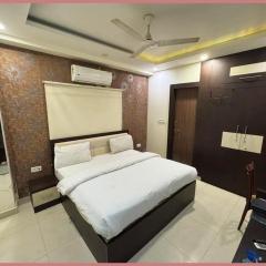 Baliapanda Road Abhinav Palace Resort