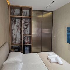 Lorins Seaside Santorini in Drymades Beach