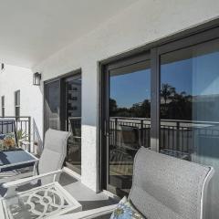 Coastal Three-Bedroom Oceanfront Apartment with Private Balcony