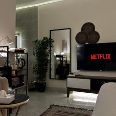 Studio with high privacy and smart access