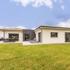 Gîte spacieux avec jardin, spa, babyfoot et parking privé - FR-1-306-1292