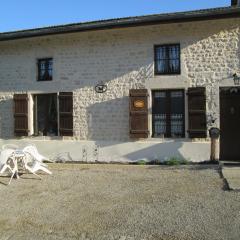 Maison cosy avec terrasse, 3 chambres, wifi, animaux acceptés, idéal pour familles en Meuse - FR-1-585-2