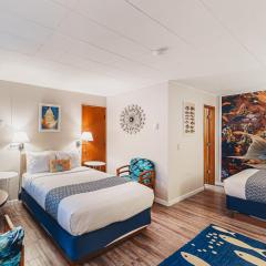 Lamplighter Inn - 111 Tropical Fish Cove