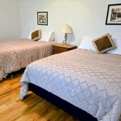 Gulf Stream House - Hammondsport Getaway Apartments #10