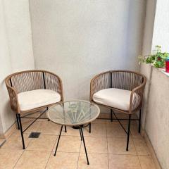 Excelente ubicación céntrica Dpto de categoría con cochera