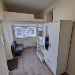 Tiny Home - Buckthorn Close